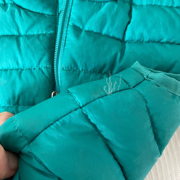 Patagonia Kids Aqua Puffer Vest Down Sweater Vest - Picture 3 of 10